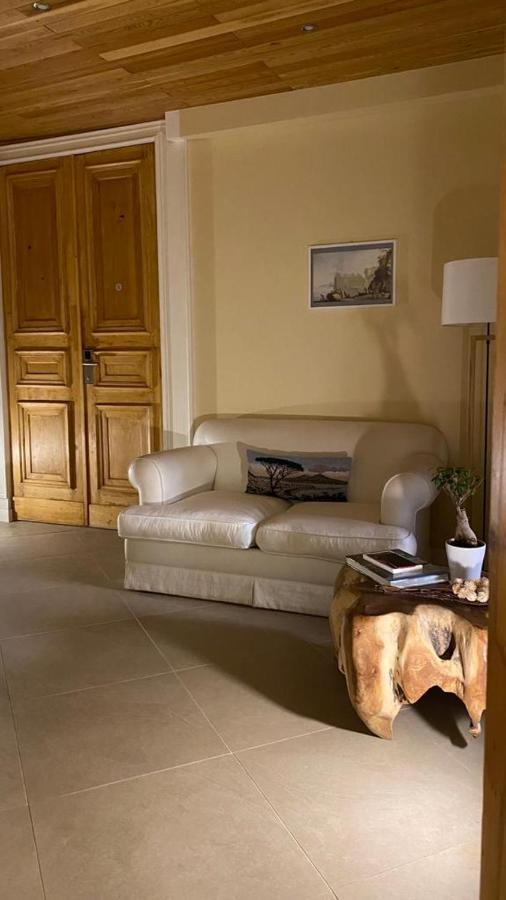 Maison Des Fleurs Naples Luaran gambar